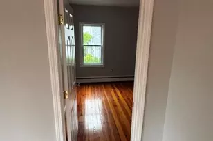 595 Armistice Blvd, Pawtucket, RI 02861 - Photo 9