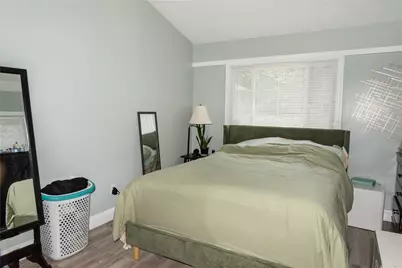 33 Ridge St Street, Cranston, RI 02920 - Photo 15