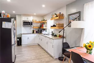 33 Ridge St St, Cranston, RI 02920 - Photo 13
