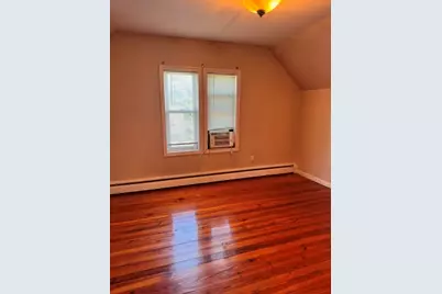595 Armistice Boulevard #3, Pawtucket, RI 02861 - Photo 9