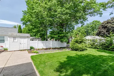 111 Isabella Avenue, Providence, RI 02908 - Photo 33