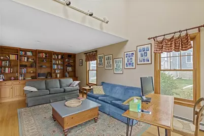 2 Easton Terrace, Middletown, RI 02842 - Photo 17