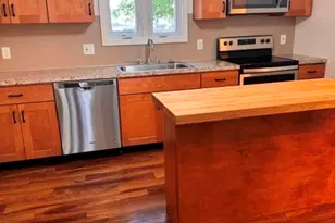 28 Gooding St, Pawtucket, RI 02860 - Photo 3