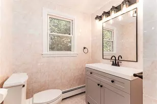 680 Fletcher Rd, North Kingstown, RI 02852 - Photo 23