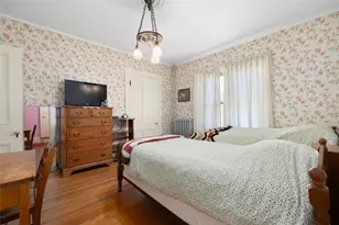 20 Bainbridge Ave, Providence, RI 02909 - Photo 33