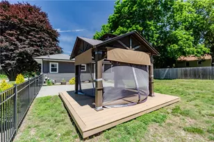 18 Hattie Ave, Smithfield, RI 02828 - Photo 39