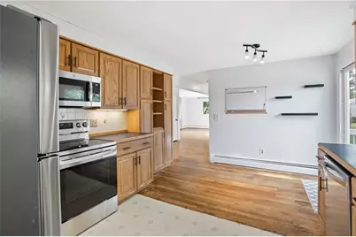14 Dorothy Avenue, Portsmouth, RI 02871 - Photo 13
