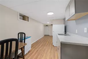 243 Killingly St, Providence, RI 02909 - Photo 15
