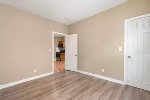 26 Frederick St, Providence, RI 02908 - Photo 27