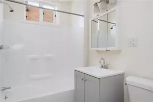 26 Frederick St, Providence, RI 02908 - Photo 29