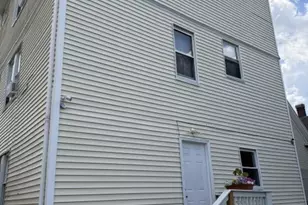 26 Frederick St, Providence, RI 02908 - Photo 3