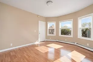 26 Frederick St, Providence, RI 02908 - Photo 15
