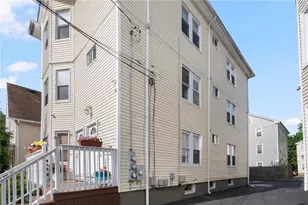 26 Frederick St, Providence, RI 02908 - Photo 5