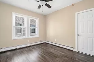 26 Frederick St, Providence, RI 02908 - Photo 19