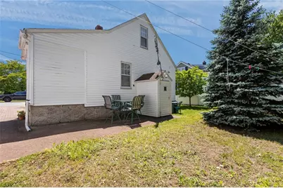 43 Virginia Avenue, Woonsocket, RI 02895 - Photo 3