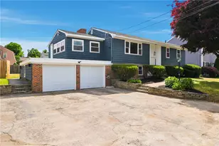 25 Stoneham St, Cranston, RI 02920 - Photo 1