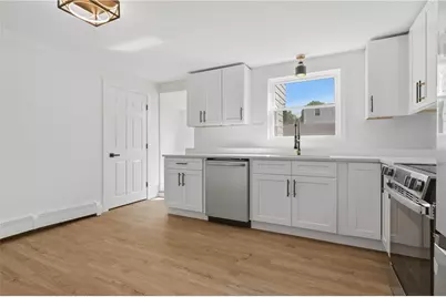 25 Stoneham Street, Cranston, RI 02920 - Photo 35
