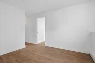 25 Stoneham St, Cranston, RI 02920 - Photo 33