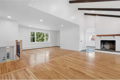 25 Stoneham Street, Cranston, RI 02920 - Photo 11