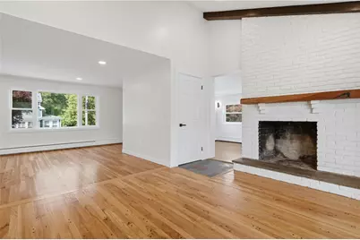 25 Stoneham Street, Cranston, RI 02920 - Photo 21