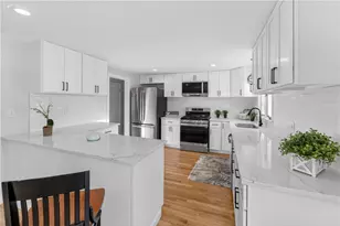 155 Birkshire Dr, Warwick, RI 02886 - Photo 5
