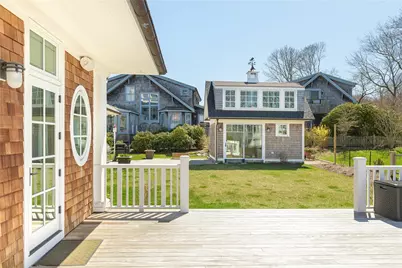30 Walcott Avenue, Jamestown, RI 02835 - Photo 19