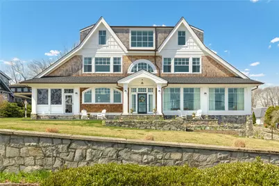 30 Walcott Avenue, Jamestown, RI 02835 - Photo 1