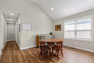 63 Chester Ave, Providence, RI 02907 - Photo 9