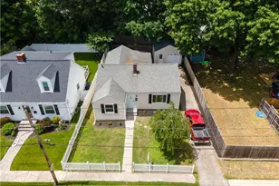 108 Western Promenade, Cranston, RI 02905 - Photo 3