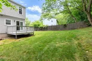 160 Bourne Ave, East Providence, RI 02916 - Photo 25