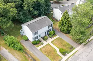 160 Bourne Ave, East Providence, RI 02916 - Photo 3