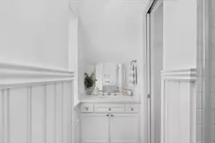 17 Willow St, Newport, RI 02840 - Photo 15