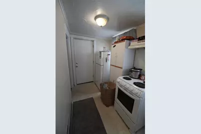 8 Washington Street, Pawtucket, RI 02860 - Photo 15