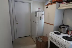 8 Washington St, Pawtucket, RI 02860 - Photo 15