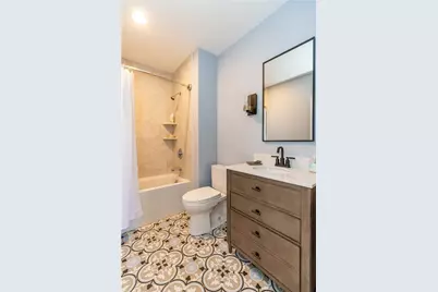 15 Castle Street #9, East Greenwich, RI 02818 - Photo 27