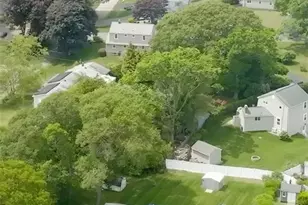 58 Brush Hill Rd, Narragansett, RI 02882 - Photo 3