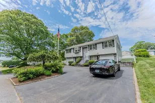 58 Brush Hill Rd, Narragansett, RI 02882 - Photo 21