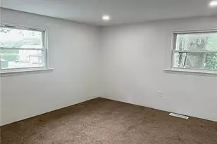 26 Fornelli St, West Warwick, RI 02893 - Photo 7