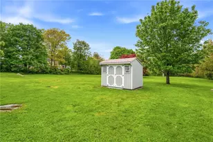 36 Ledward Ave, Westerly, RI 02891 - Photo 11