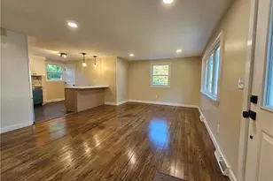 116 Louise Dr, Tiverton, RI 02878 - Photo 11