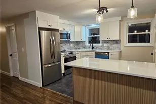 116 Louise Dr, Tiverton, RI 02878 - Photo 5