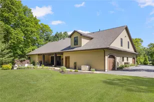 19 Blacksburt Ct, North Kingstown, RI 02874 - Photo 41