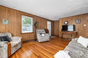 70 New Lexington Rd, North Kingstown, RI 02852 - Photo 7