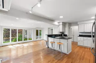 19 Preston Dr, Barrington, RI 02806 - Photo 7