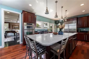 365 Boston Neck Rd, Narragansett, RI 02882 - Photo 11