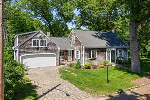 52 Wildwood Ave, East Providence, RI 02916 - Photo 1