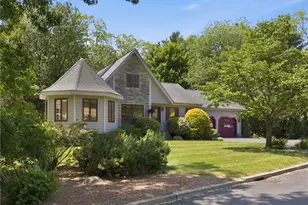 32 Briarwood Rd, Lincoln, RI 02865 - Photo 1