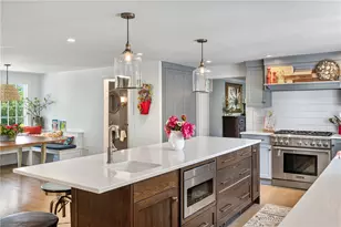 9 Stone Tower Ln, Barrington, RI 02806 - Photo 15