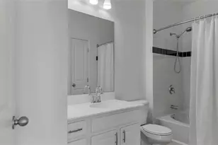 1000 Providence Pl, Providence, RI 02903 - Photo 27