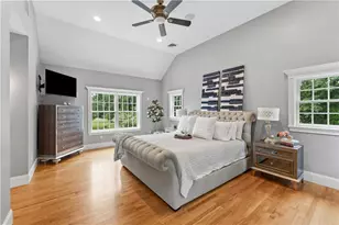 198 Poppasquash Rd, Bristol, RI 02809 - Photo 33